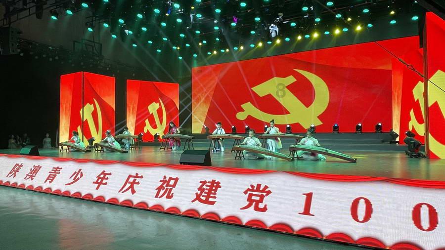 夜间联动执法 持续打击大货车违法运输